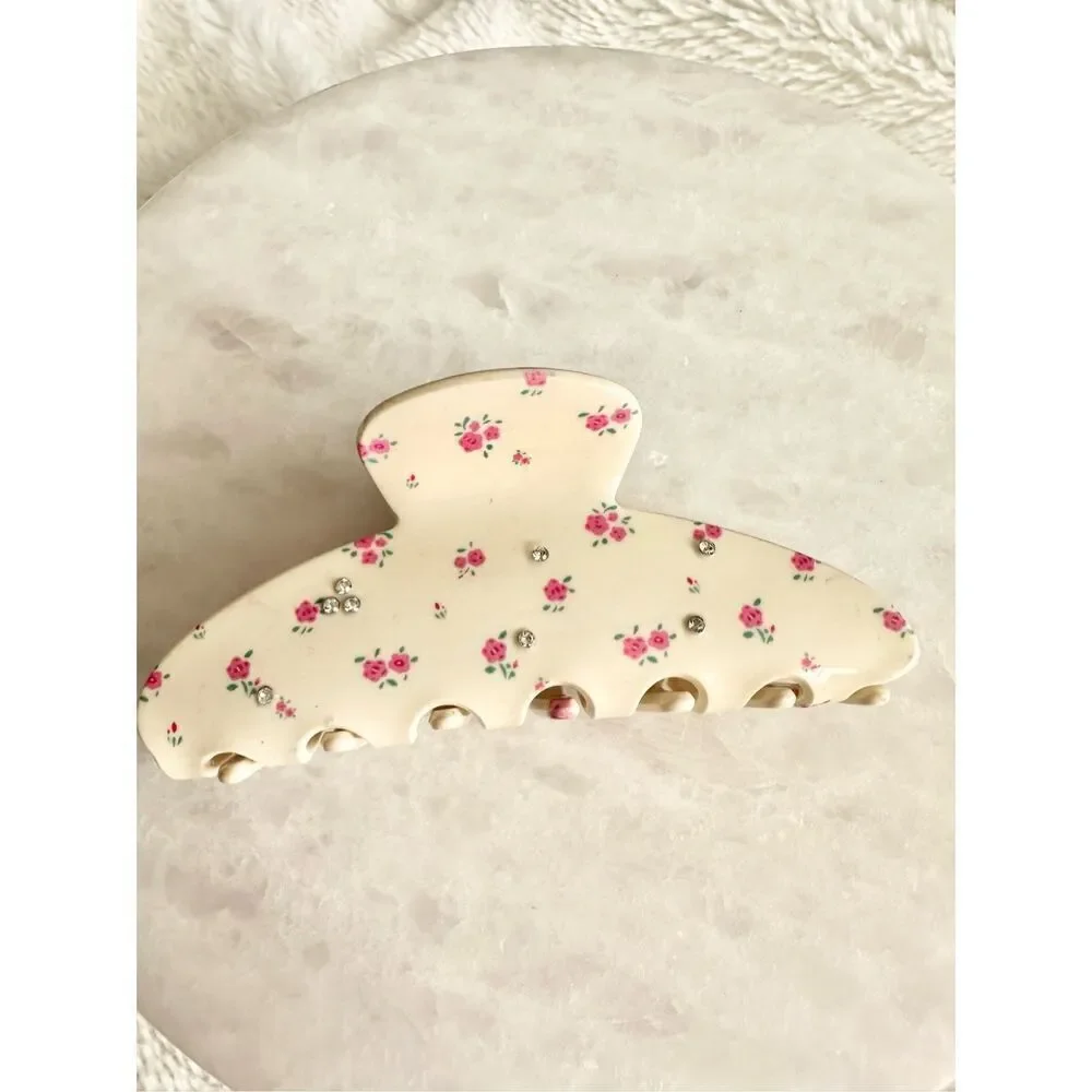 Cream and light pink flower hair claw